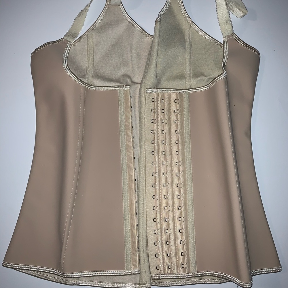 Waist Trainer - image 2